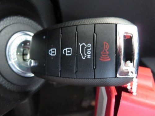 2014 Kia Soul Base, US $18,260.00, image 2