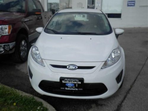 2013 ford fiesta se