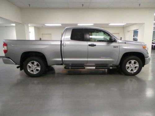 2014 toyota tundra sr5