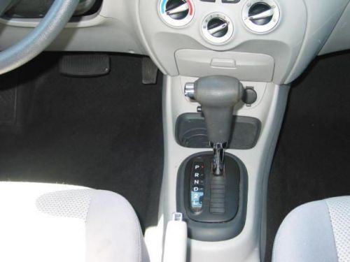 2010 hyundai accent gls