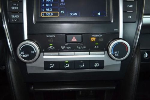2012 Toyota Camry SE, image 9