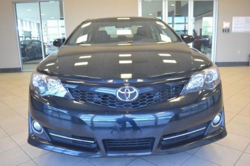 2012 Toyota Camry SE, image 17