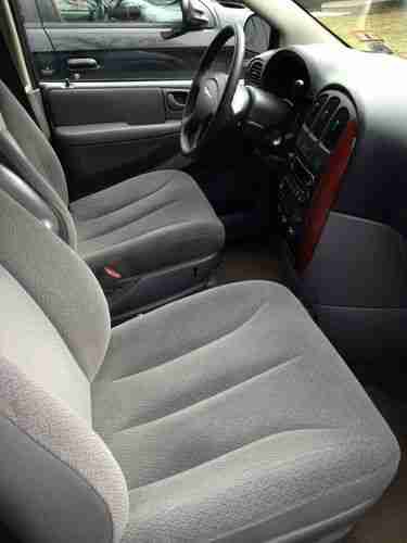 2006 Chrysler Town & Country Base Mini Passenger Van 4-Door 3.3L, US $3,500.00, image 4