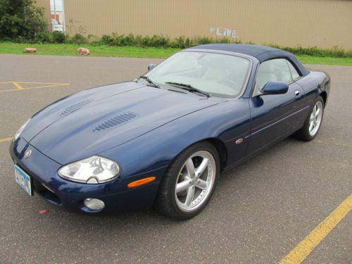 2001 jaguar xkr