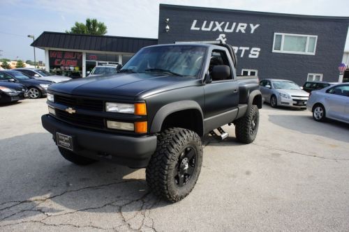 1995 chevrolet k1500 base standard cab pickup 2-door 5.7l