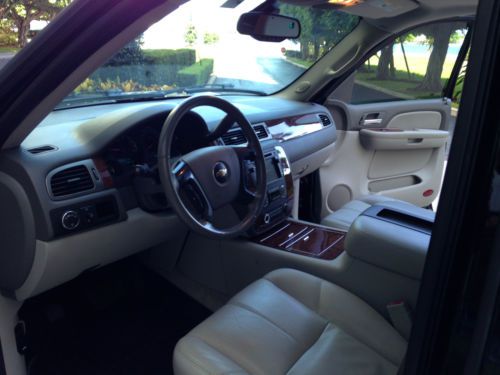 2007 Chevrolet Suburban 1500 LTZ Sport Utility 4-Door 5.3L, US $18,000.00, image 8