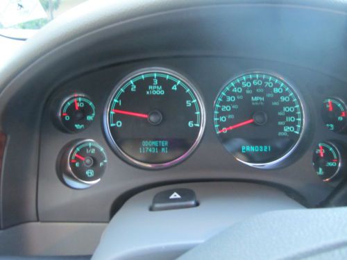 2007 Chevrolet Suburban 1500 LTZ Sport Utility 4-Door 5.3L, US $18,000.00, image 18