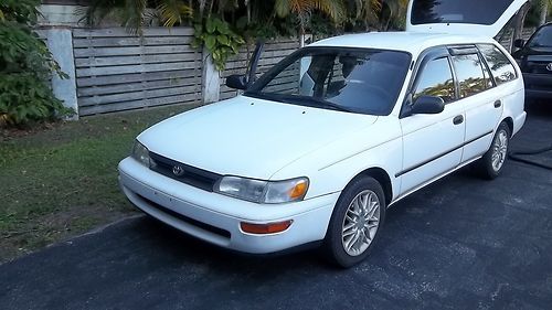 1994 corolla wagon very good clean condition clean carfax and fla car