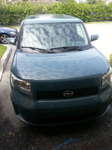 2009 scion xb low miles 76k miles 4cylinder clean!!!!!