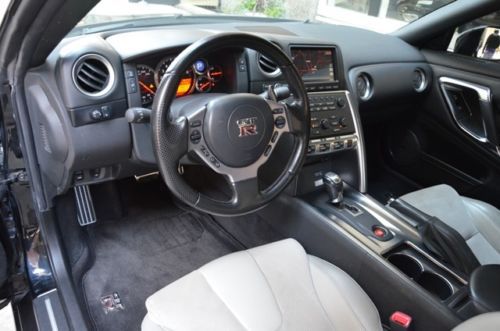 2011 Nissan GT-R 35K Miles Navi! Great Fast Car for the Money!!, US $63,900.00, image 9