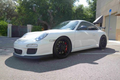 Gt3 coupe 2-door 3.8l w/front axle lifting system