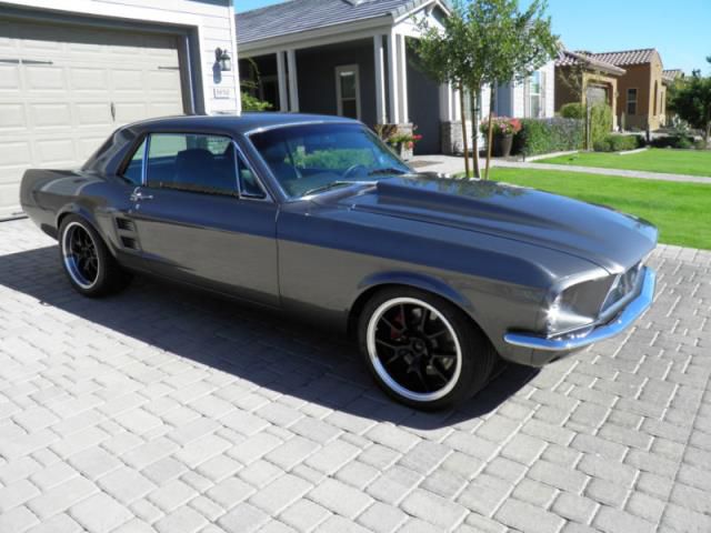 1967 - ford mustang