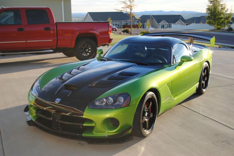 2009 dodge viper