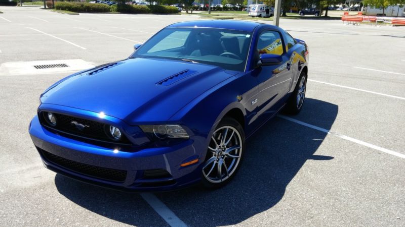 2014 ford mustang