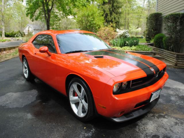 Dodge: challenger srt8 coupe 2-door