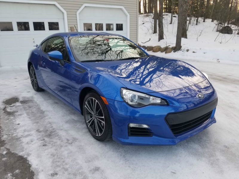 2013 subaru brz premium coupe 2-door