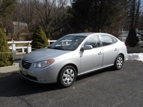 2008 hyundai elantra gls sedan 4-door 2.0l, 1 owner,excellent cond,no reserve!!!