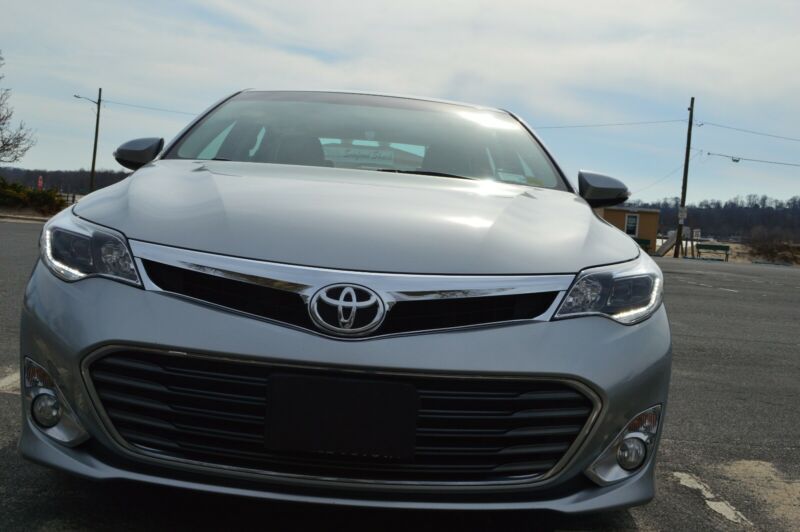 2015 toyota avalon limited