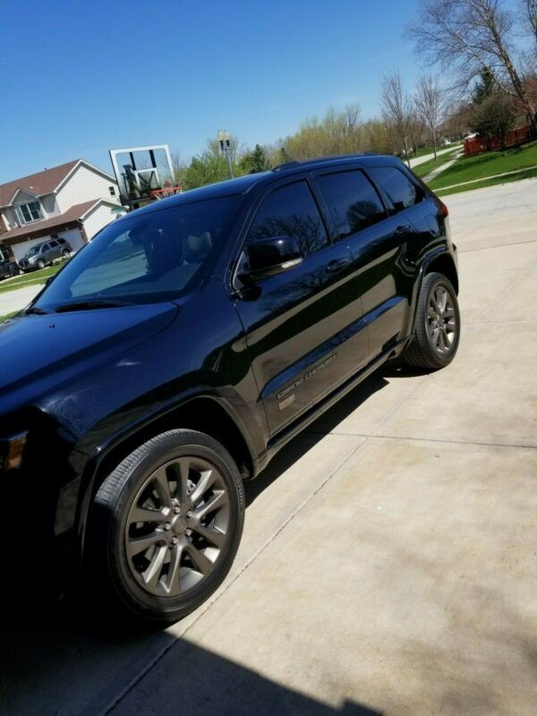 2017 jeep grand cherokee 75th anniversary