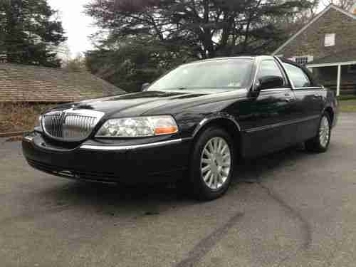 2003 LINCOLN TOWN CAR ONE OWNER MINT, US $9,500.00, image 2