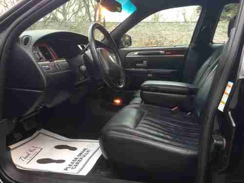 2003 LINCOLN TOWN CAR ONE OWNER MINT, US $9,500.00, image 11
