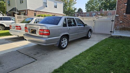 1999 volvo s70