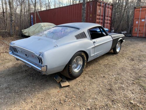 1968 ford mustang