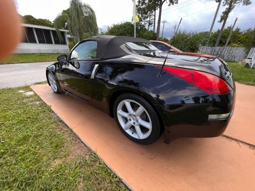 2004 nissan 350z
