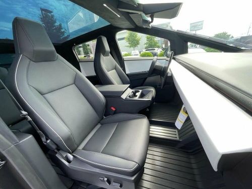 2024 Tesla Cybertruck, US $110,500.00, image 4