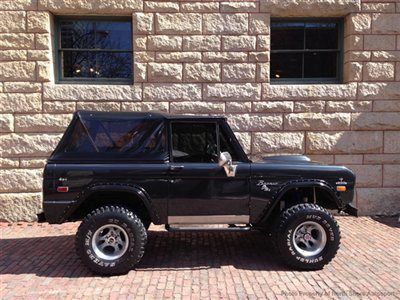 Ford bronco ranger sport 302 v8 4-speed manual no rust lift kit 33" cd ps black