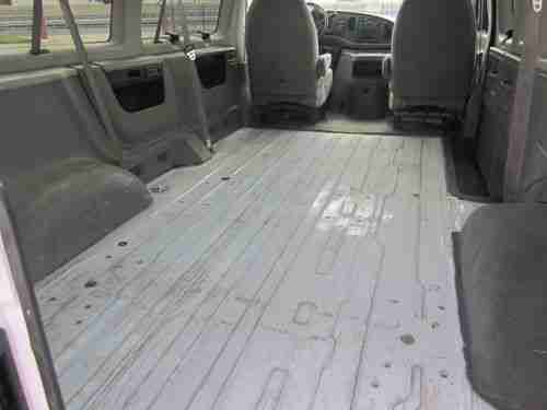 2005 E-350  XLT  SUPER  DUTY  FORD (  COLLEGE VAN  ), image 18