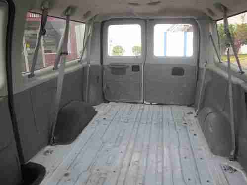 2005 E-350  XLT  SUPER  DUTY  FORD (  COLLEGE VAN  ), image 19