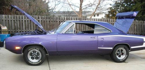 Excellent condition 1970 dodge coronet (super bee)