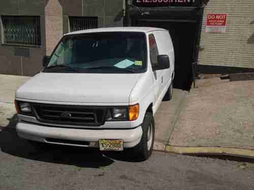 2004 Ford E-150 Base Standard Cargo Van 2-Door 4.6L, image 19