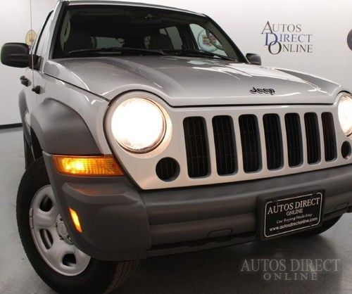 We finance 2005 jeep liberty sport 4wd 3.7l auto cd pwrlcks/wndws kylsent wrrnty