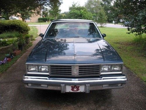 Classic 1986 oldsmobile cutlass supreme - 4 door, v6, only 42k original miles