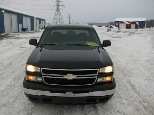 2006 chevrolet silverado 1500 ls extended cab pickup 4-door 5.3l