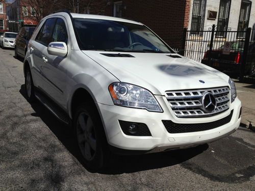 2009 mercedes-benz ml350 base sport utility 4-door 3.5l 15k miles
