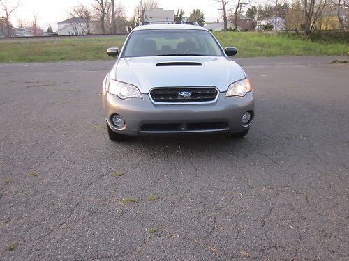 2007 subaru legacy outback  automatic 92k miles