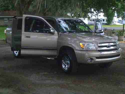 2005 TOYOTA TUNDRA PICKUP TRUCK-Extended Cab-w/Bed Cover-All Books & Records!, image 5