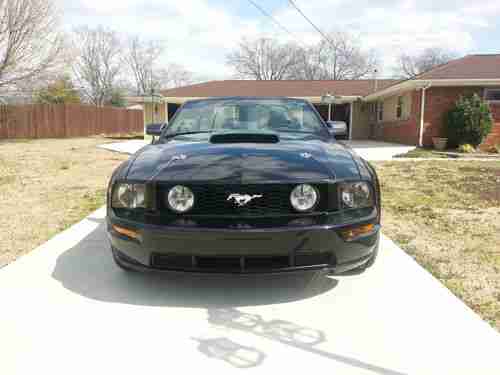 Mustang GT Convertible, image 3