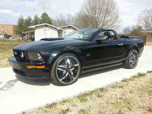 Mustang GT Convertible, image 6