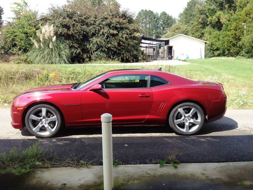 2011 chevrolet camaro ss coupe 2-door 6.2l