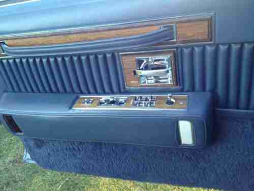 1983 Cadillac Seville Base Sedan 4-Door 4.1L, image 12