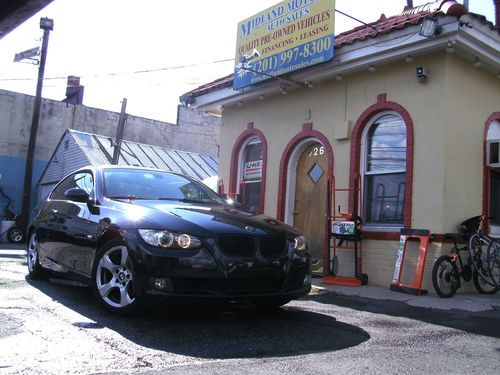 2008 bmw 328xi, awd, manual, tech package, nav - 1 owner!