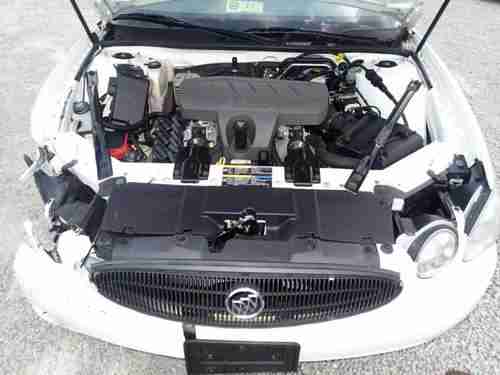 2006 Buick Lacrosse CX, 39K miles, salvage, damaged, wrecked, drive home, image 18