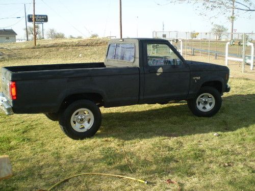 1988 ford ranger xlt standard cab pickup 2-door 2.9l 4x4