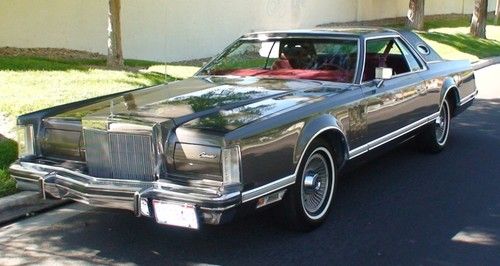 1979 lincoln mark v beautiful rare color combination!