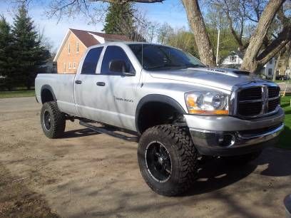 2006 dodge ram 1500 slt 5.7 hemi (65,273 miles)