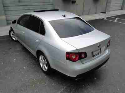 WE FINANCE '08 VolksWagen Low Miles ABS Sunroof AM/FM/CD/MP3 A/C Alloy Wheel, image 12